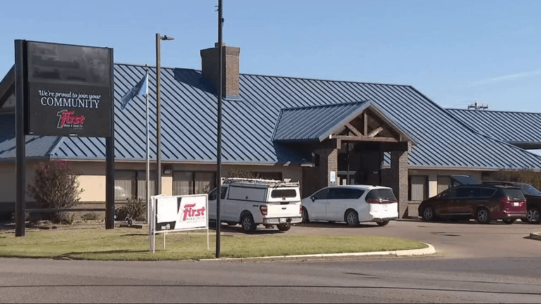 Former President of Failed Oklahoma Bank Indicted for Bank Fraud